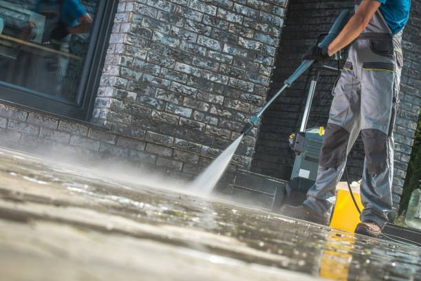Best Pool Deck Cleaning  in Lockhart, FL